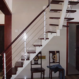 б������001