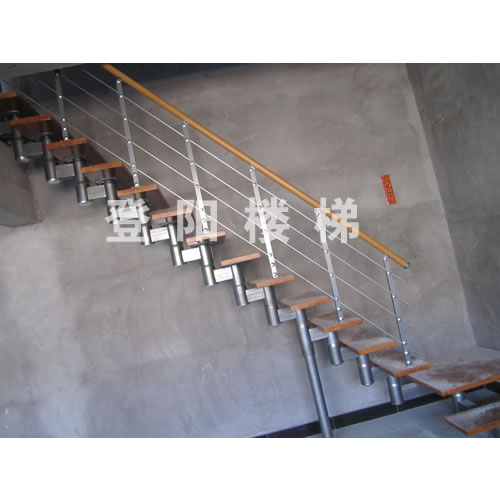 �s������010